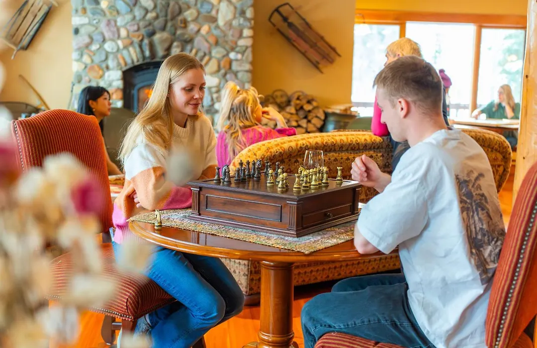 Vagabond Lodge At Kicking Horse-1